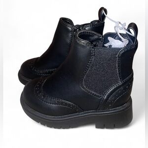 Gap Toddler black Chelsea boots size 5 NWT